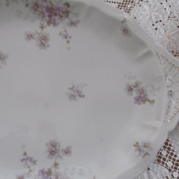Lovely Lavender Purple Platter Thanksgiving Turkey Serving Platters - Picture 6 of 7